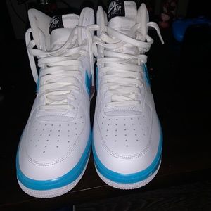 Nike Air Force 1s high